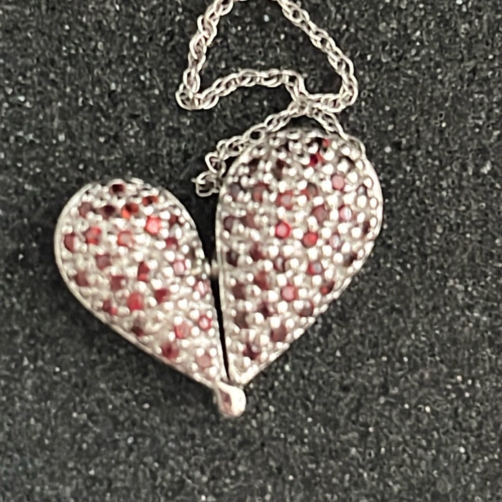 Red Garnet silver Pendant Great for Valentine 💌